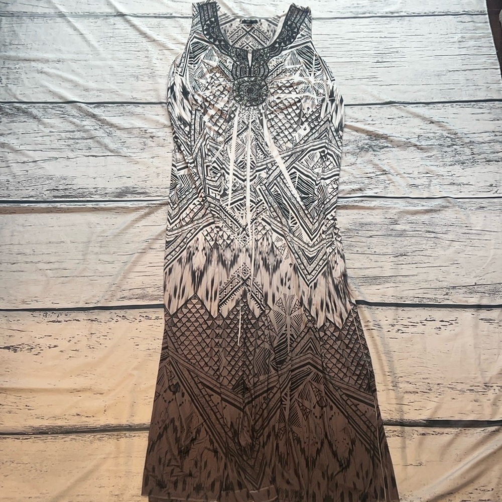 Black & White Beaded Long Sleeveless Dress Apt 9